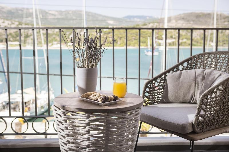 Argostoli Marina Suites 外观 照片
